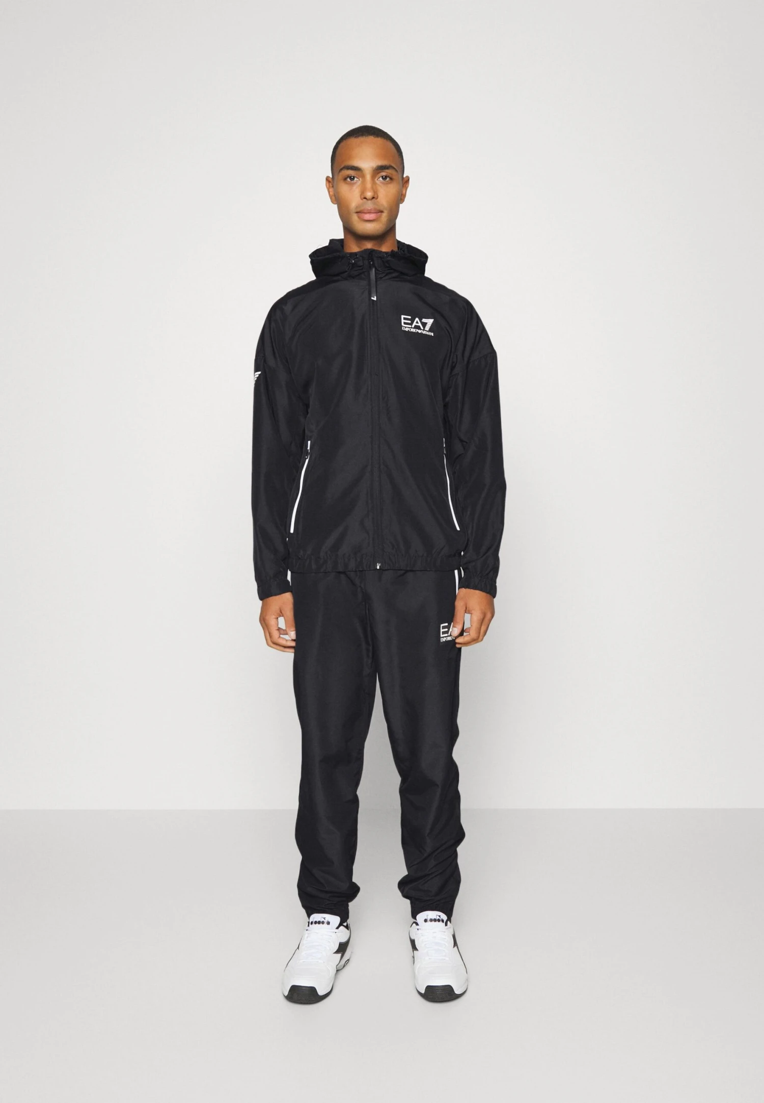 EA7 Emporio Armani Tennis Pro Suit Unlined - Tracksuit - Black 1 EA7 Emporio Armani Tennis Pro Suit Unlined - Tracksuit - Black