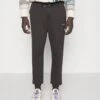 Les Deux Lens - Tracksuit Bottoms - Dark Grey