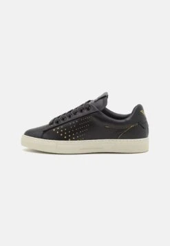 Emporio Armani Trainers - Trainers