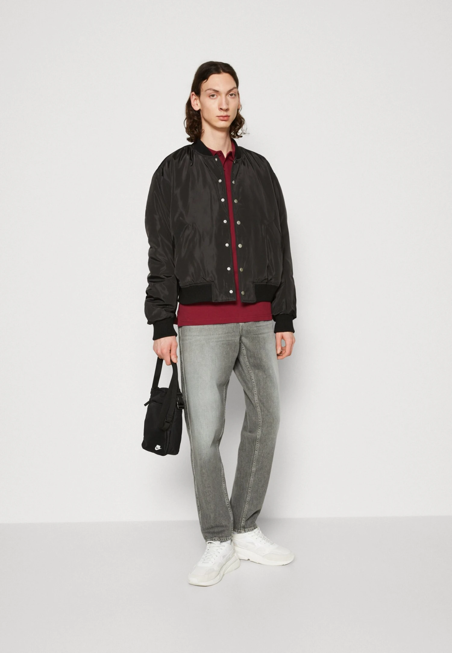 Replay Sandot - Relaxed Fit Jeans - Forest Grey Delavè 2 Replay Sandot - Relaxed Fit Jeans - Forest Grey Delavè - Image 2