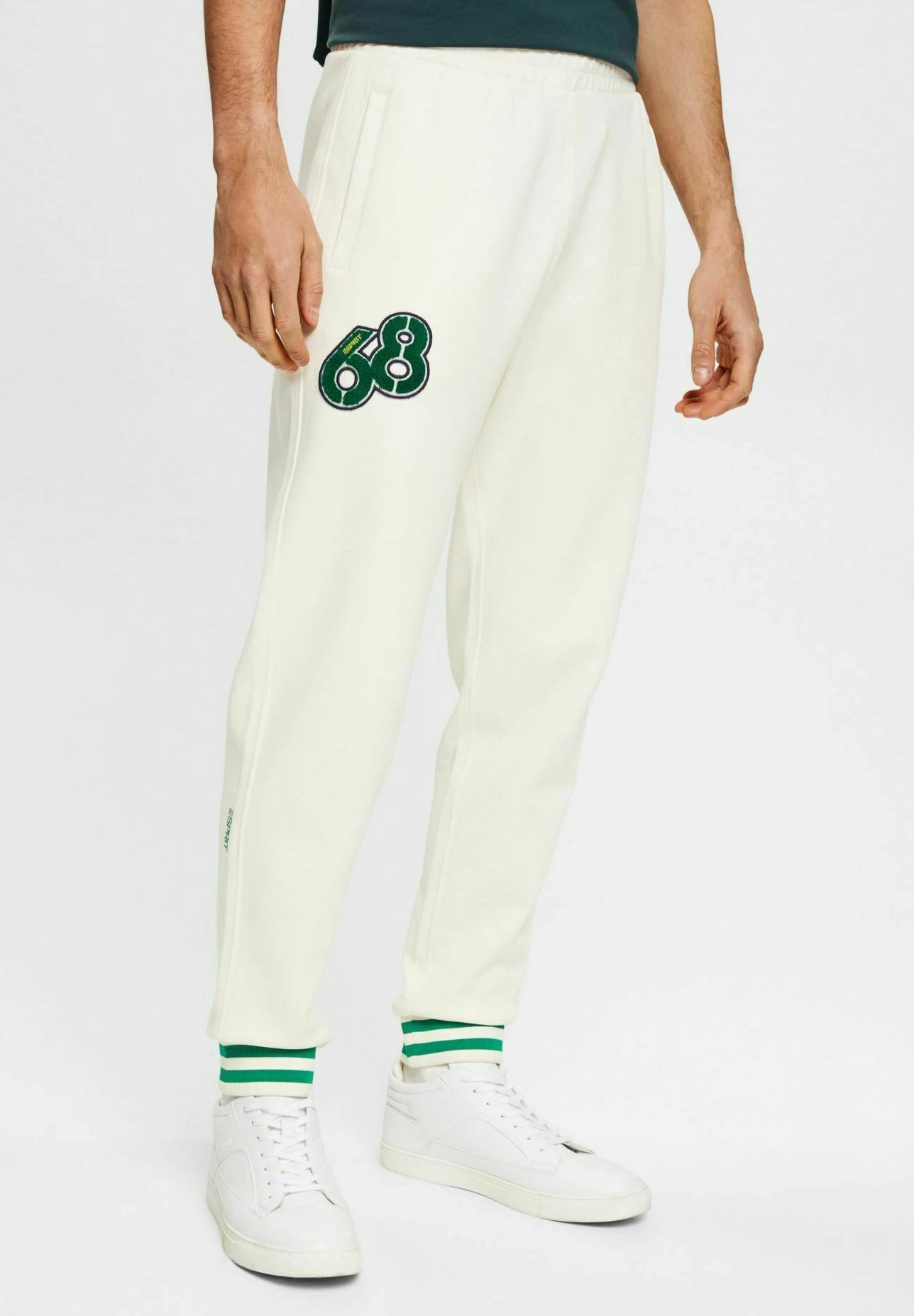 ESPRIT Style Mit Delfinlogoaufnäher - Tracksuit Bottoms - Off White 1 ESPRIT Style Mit Delfinlogoaufnäher - Tracksuit Bottoms - Off White