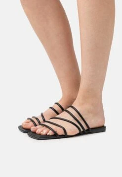 Frankie Strappy Slide - Mules - Black