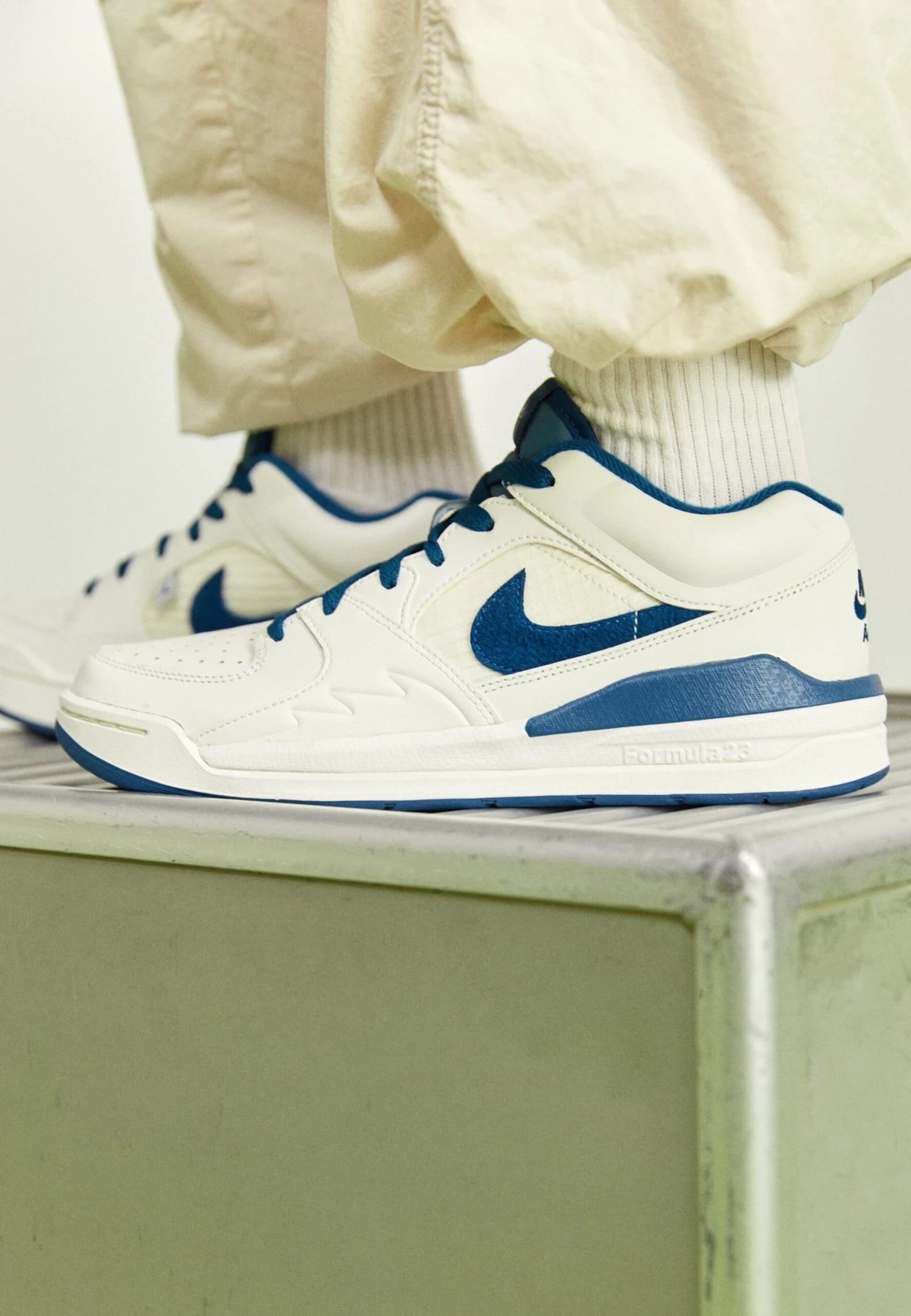 Jordan Stadium 90 - Trainers - Sail/Sky/Ozone Blue 2 Jordan Stadium 90 - Trainers - Sail/Sky/Ozone Blue - Image 2