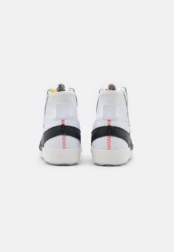 Nike Sportswear Blazer Mid '77 Jumbo Unisex - High-Top Trainers - White/Black/Sail/Team Orange -Clothing Sale Store 1fac999507a84688a2299c8ca0af11bd