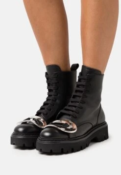 N°21 Lace Up Boots - Platform Ankle Boots - Black