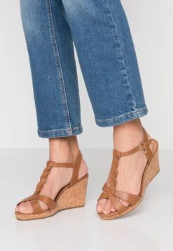 Dune London Wide Fit Koala - Platform Sandals - Tan