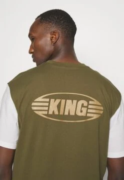 Puma King Tee - Print T-Shirt 13 Puma King Tee - Print T-Shirt -Clothing Sale Store 26fe8eb6a69a4771a2fa0eda07af2fcc