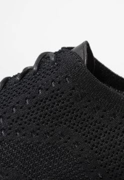 Cole Haan Originalgrand Stitchlite Wingtip Oxford - Casual Lace-Ups - Black -Clothing Sale Store 27aa24c8970c4f7ab1df4b4ef1e76798