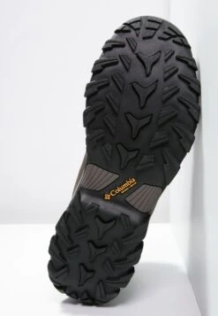 Columbia Newton Ridge Plus Ii Waterproof - Hiking Shoes - Brown -Clothing Sale Store 2b841ed26ebf49708d3de9b617164a7e