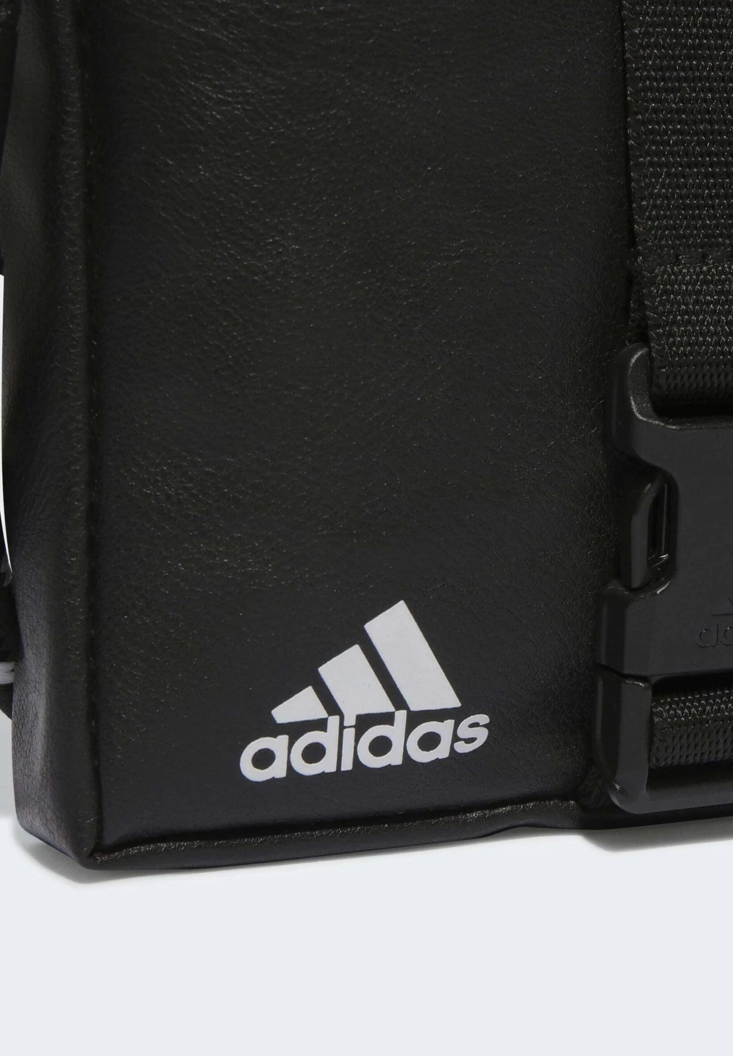ADIDAS PERFORMANCE Essentials Small- Across Body Bag - Black White 4 ADIDAS PERFORMANCE Essentials Small- Across Body Bag - Black White - Image 4