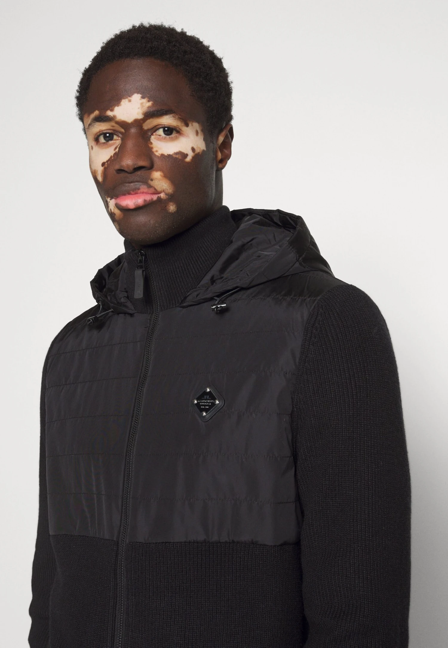 J.Lindeberg Perry Hybrid Hood Jacket - Cardigan - Black 7 J.Lindeberg Perry Hybrid Hood Jacket - Cardigan - Black - Image 7