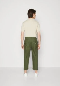 Pier One Trousers - Olive 8 Pier One Trousers - Olive -Clothing Sale Store 3b639b4608244259a5a82201c428348c