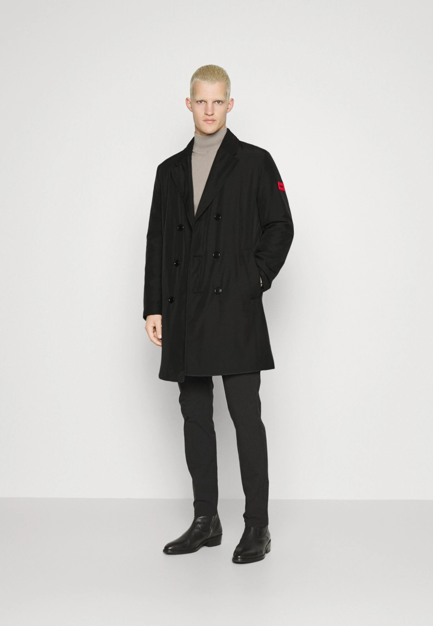 Hugo Marlondo - Classic Coat - Black 2 Hugo Marlondo - Classic Coat - Black - Image 2