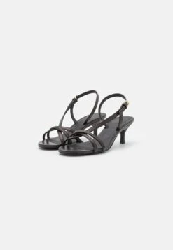 Furla Code - Sandals -Clothing Sale Store 4a63e89601f2414e976127c879094567