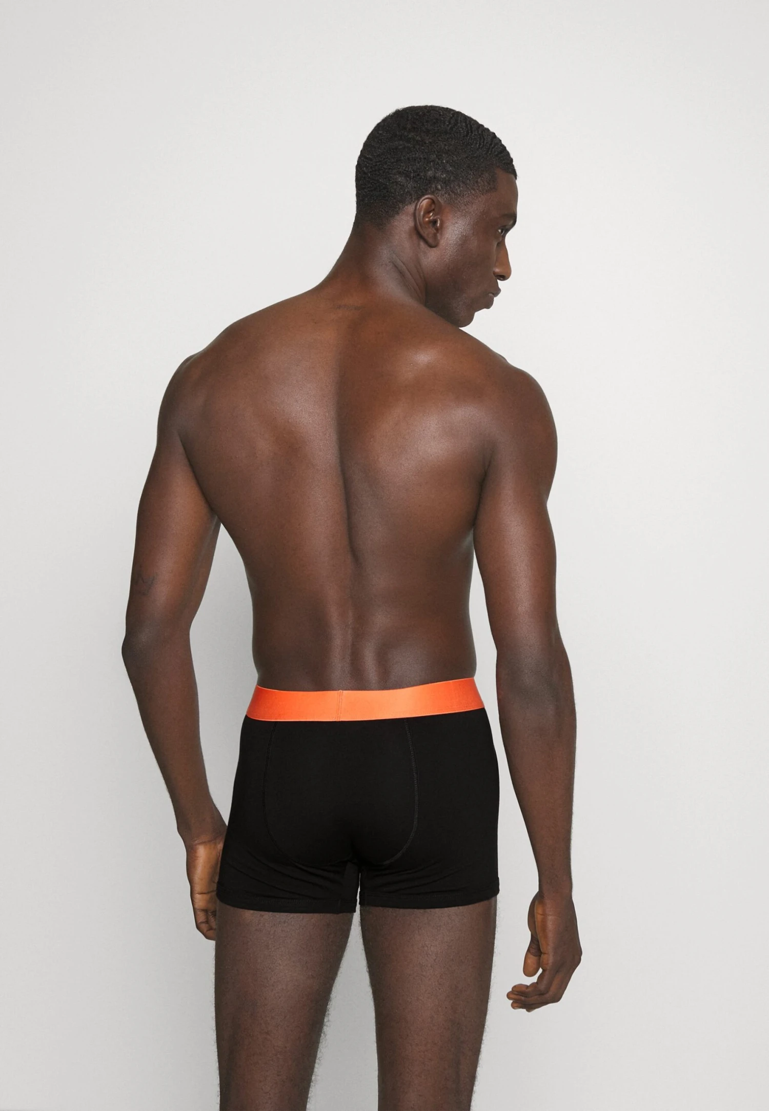 Ellesse Levali 3 Pack - Pants - Multi 2 Ellesse Levali 3 Pack - Pants - Multi - Image 2