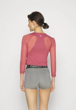 Athleta Pacer - Long Sleeved Top - Berry Rose -Clothing Sale Store 53b7ed1bcb3c403299ab56ada5374b9c