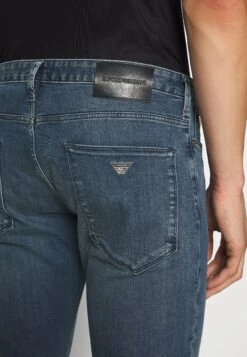 Emporio Armani 5 Pockets Pant - Slim Fit Jeans - Denim Blu -Clothing Sale Store 5ae3cd4598334e7e9179ef055b9401b0