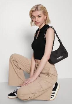 Hollister Co. Top - Casual Black -Clothing Sale Store 5df939ba034447c5a4f6692df96d7c3c