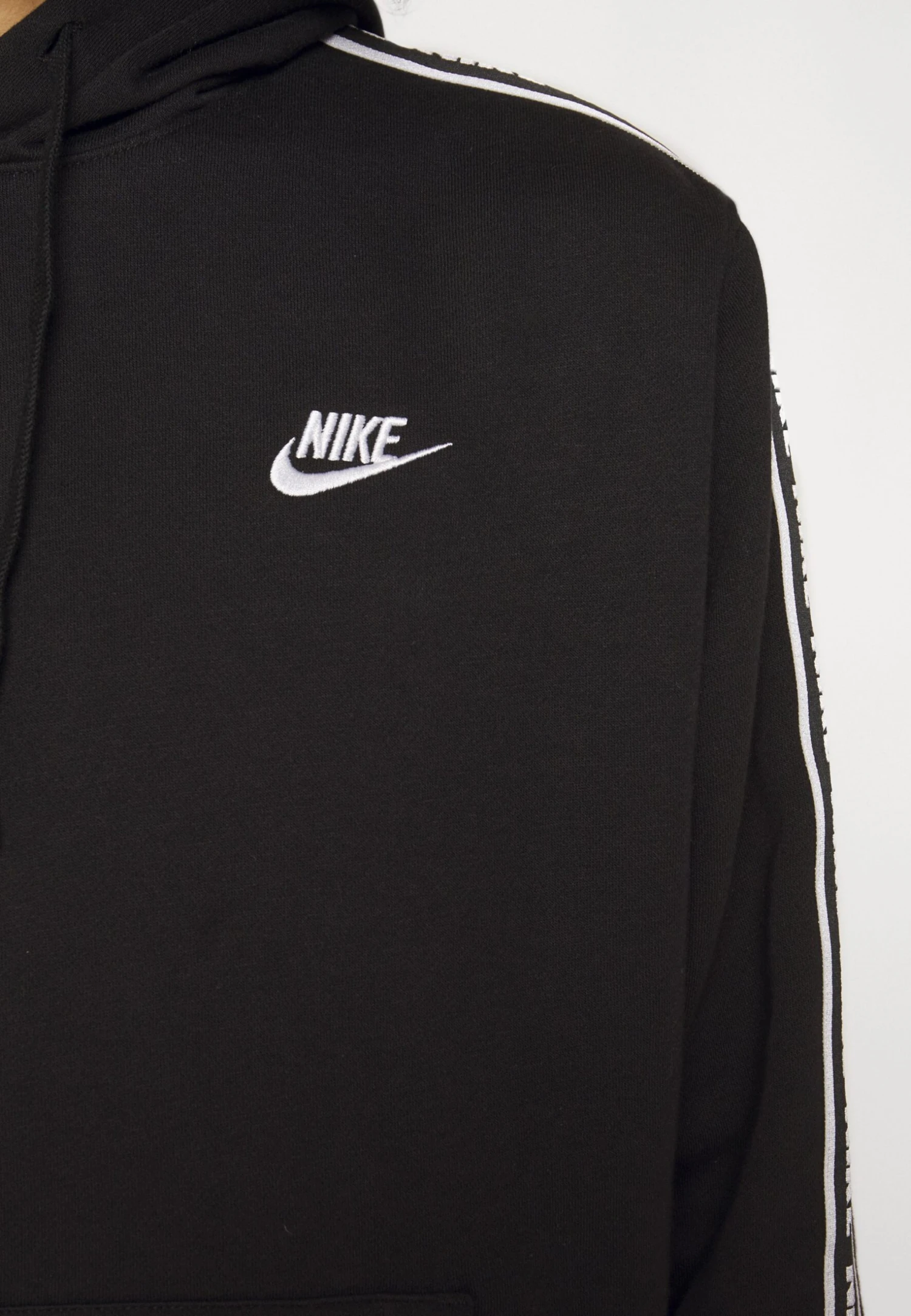 Nike Sportswear Club Suit - Tracksuit - Black/White 7 Nike Sportswear Club Suit - Tracksuit - Black/White - Image 7