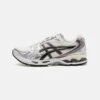 ASICS SportStyle Gel Kayano 14 Unisex - Trainers - Cream/Black