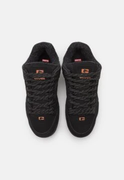 Globe Tilt - Skate Shoes - Black/Bronze 9 Globe Tilt - Skate Shoes - Black/Bronze -Clothing Sale Store 659f1506496d498996ea3053c8c0d052