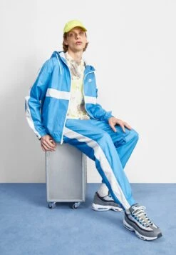 Nike Sportswear Club Suit - Tracksuit - Dutch Blue/White