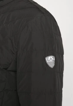 EA7 Emporio Armani Acket - Down Jacket - Nero -Clothing Sale Store 68ca570ee5574851bc38974b0f298f0f