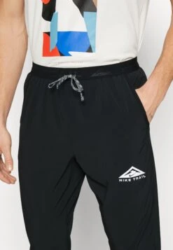 Nike Performance Trail Pant - Tracksuit Bottoms - Black/White -Clothing Sale Store 68eef50cfb0b49cb80747e776154582e