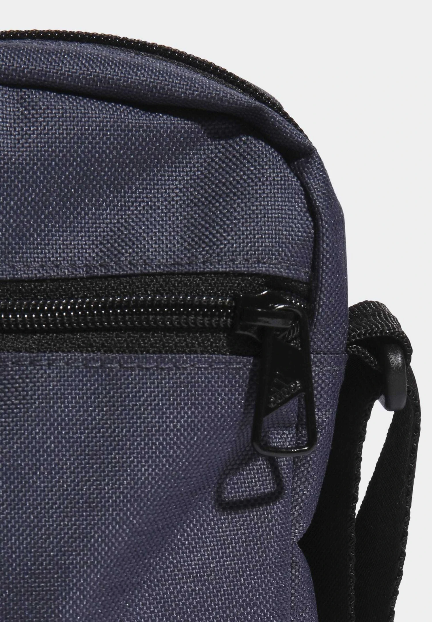 ADIDAS PERFORMANCE Essentials Organizer - Across Body Bag - Shadow Navy Black White 4 ADIDAS PERFORMANCE Essentials Organizer - Across Body Bag - Shadow Navy Black White - Image 4