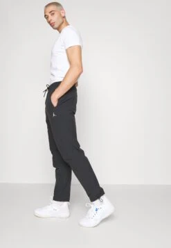 Jordan Pant - Tracksuit Bottoms - Black/White -Clothing Sale Store 75aeeff0441f4a1ca0dfa31cf44301fe