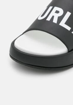 Furla Real Fusbet Mule- Mules - Nero/Talco -Clothing Sale Store 7603c70e219c4a4bafc36ae5b62e90a0