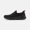 Go Walk 6 - Walking Trainers - Black