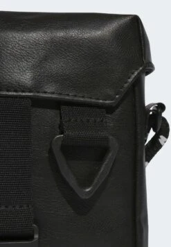 ADIDAS PERFORMANCE Essentials Small- Across Body Bag - Black White 7 ADIDAS PERFORMANCE Essentials Small- Across Body Bag - Black White -Clothing Sale Store 8f0df230786d42998e6990ff5088c4a5