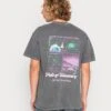 BDG Urban Outfitters Path Of Discovery Tee Unisex - Print T-Shirt - Charcoal