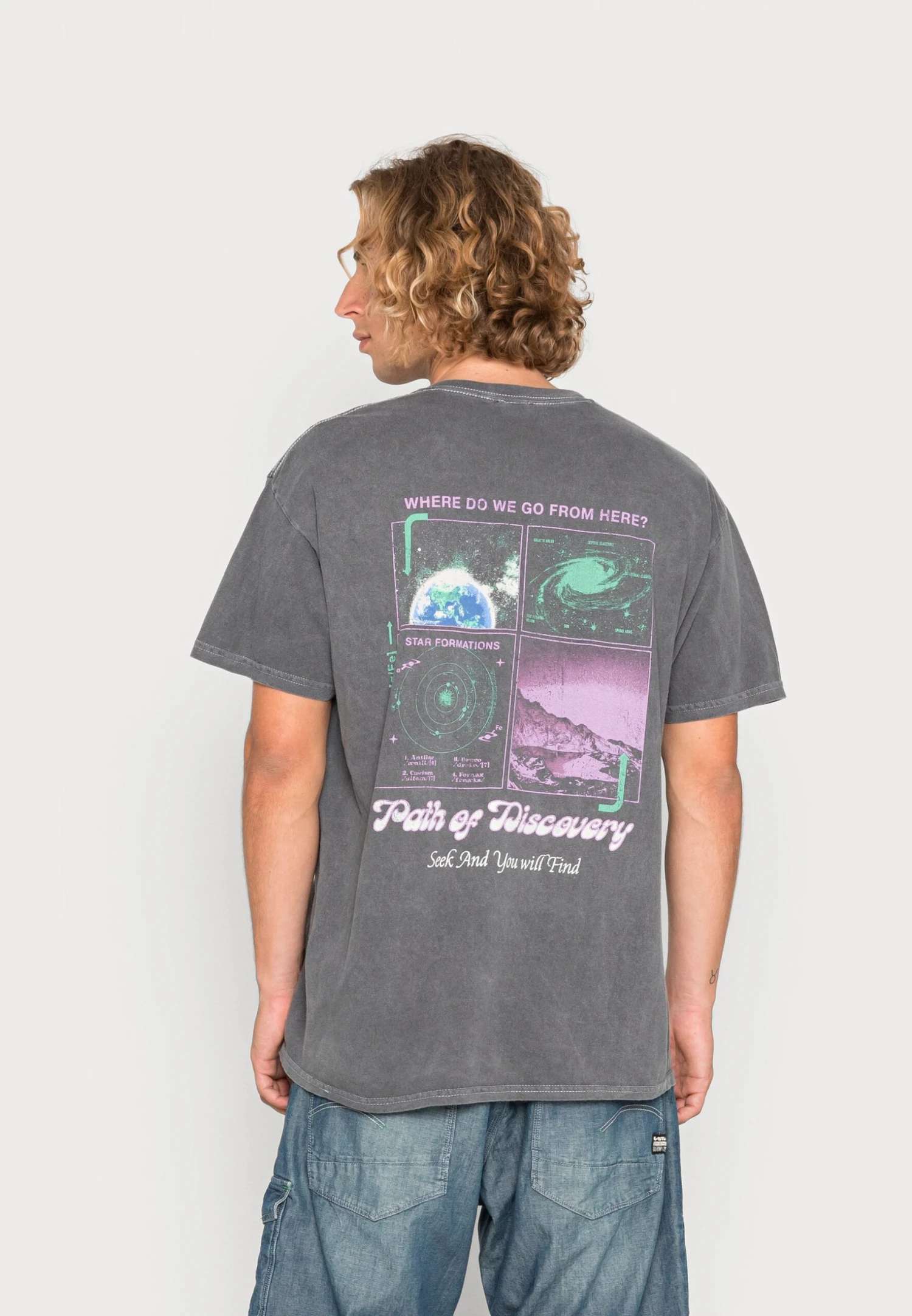 BDG Urban Outfitters Path Of Discovery Tee Unisex - Print T-Shirt - Charcoal 1 BDG Urban Outfitters Path Of Discovery Tee Unisex - Print T-Shirt - Charcoal