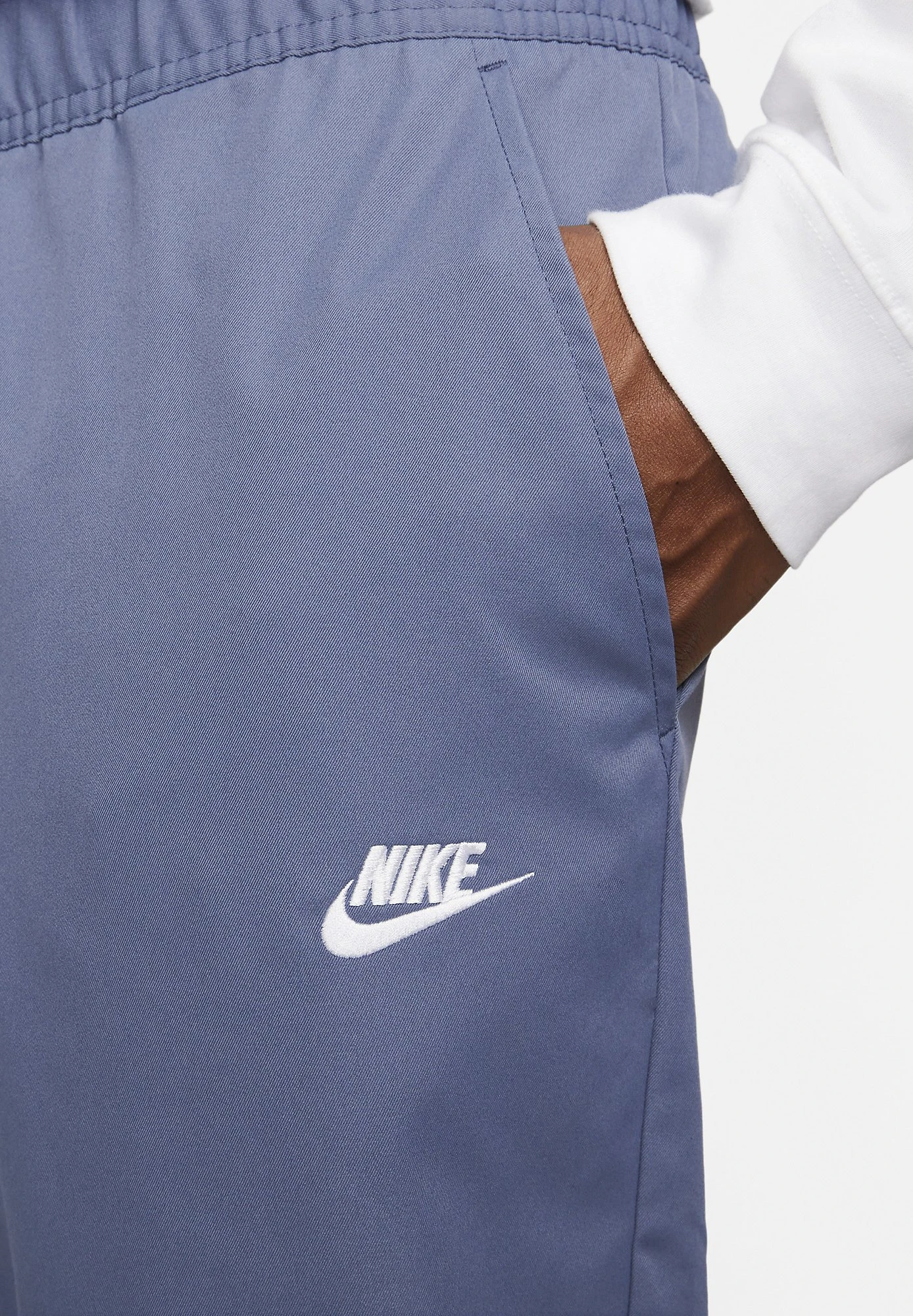 Nike Sportswear Club Taper- Tracksuit Bottoms - Diffused Blue/White 3 Nike Sportswear Club Taper- Tracksuit Bottoms - Diffused Blue/White - Image 3