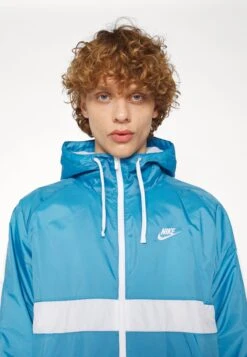 Nike Sportswear Club Suit - Tracksuit - Dutch Blue/White -Clothing Sale Store 91a8189ab5474f7ea14fb6f06d892d6e