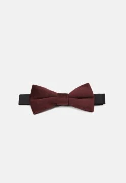 Only & Sons Onstbox Theo Bow Tie Hankerchief Set - Pocket Square - Winetasting -Clothing Sale Store 9a19c713aafb4d12bdc09c158eb3b42b