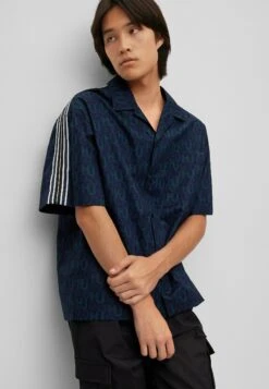 Hugo Egeeno - Shirt - Dark Blue Five -Clothing Sale Store 9ca73643697e42c6af183e8df3f65e55