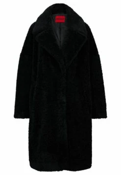 Hugo Mewona - Winter Coat