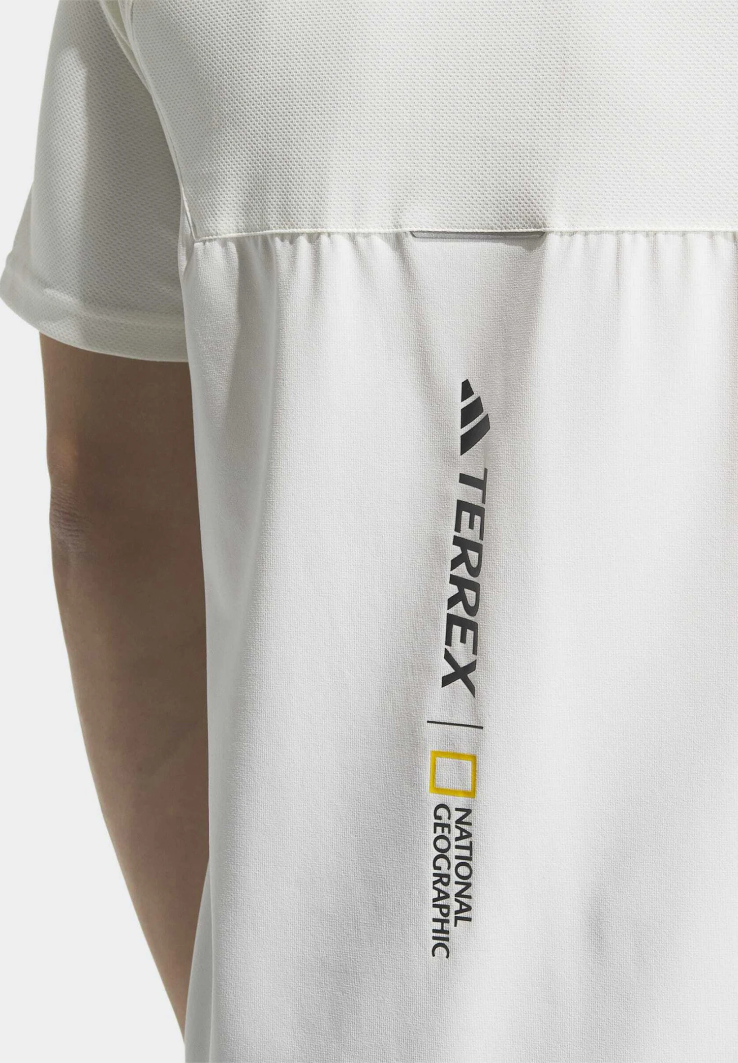 ADIDAS PERFORMANCE Natgeo Ss - Print T-Shirt - Off White 4 ADIDAS PERFORMANCE Natgeo Ss - Print T-Shirt - Off White - Image 4