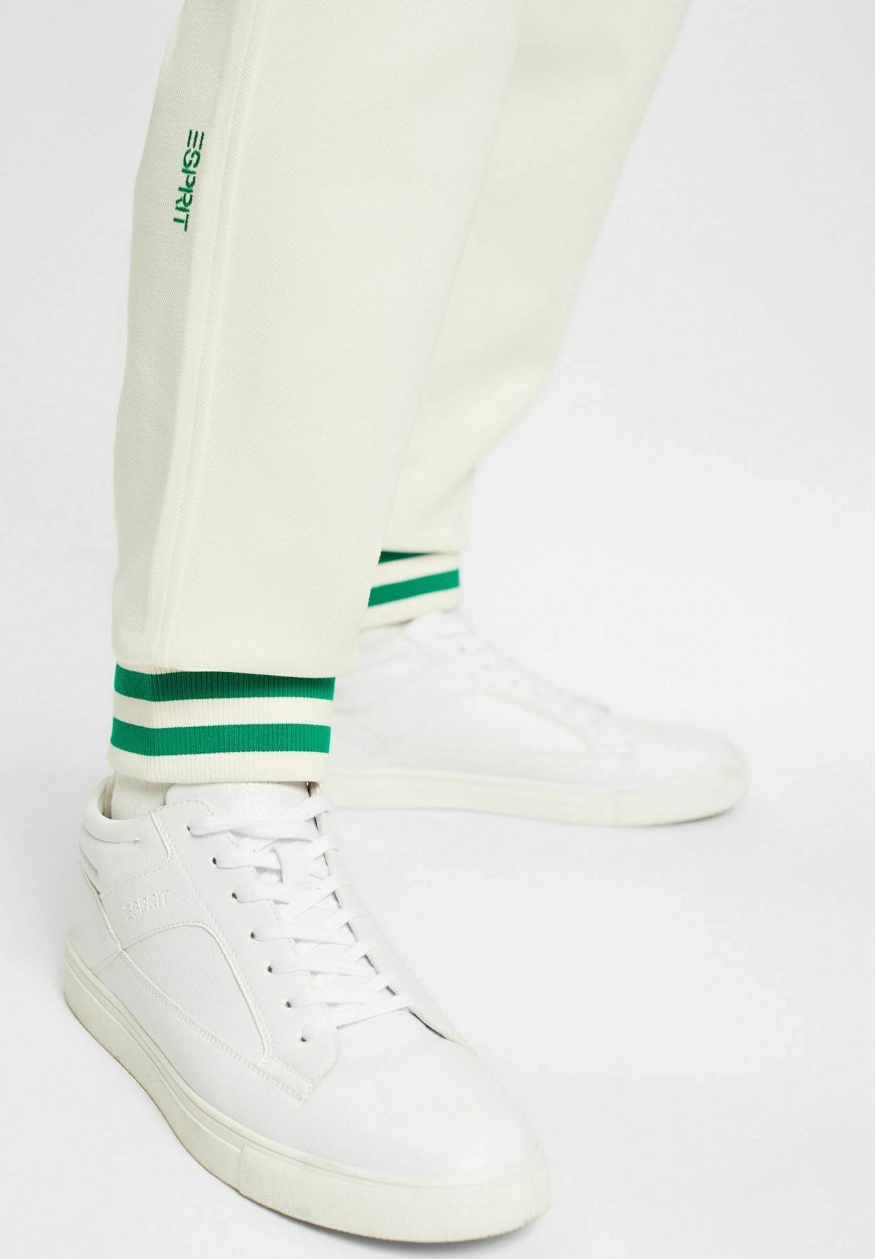 ESPRIT Style Mit Delfinlogoaufnäher - Tracksuit Bottoms - Off White 5 ESPRIT Style Mit Delfinlogoaufnäher - Tracksuit Bottoms - Off White - Image 5