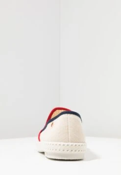 Rivieras Tour Du Monde - Slip-Ons - Beige 9 Rivieras Tour Du Monde - Slip-Ons - Beige -Clothing Sale Store a1fe348776b44811b91c6b2a8c282561