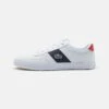 Lacoste Court Master Pro - Trainers - White/Navy/Red
