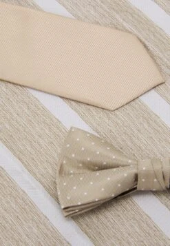 Jack & Jones Jactan Necktie Giftbox Set - Tie - Crockery 11 Jack & Jones Jactan Necktie Giftbox Set - Tie - Crockery -Clothing Sale Store a940c9dd0f9a438295004ad53fe7bfaa