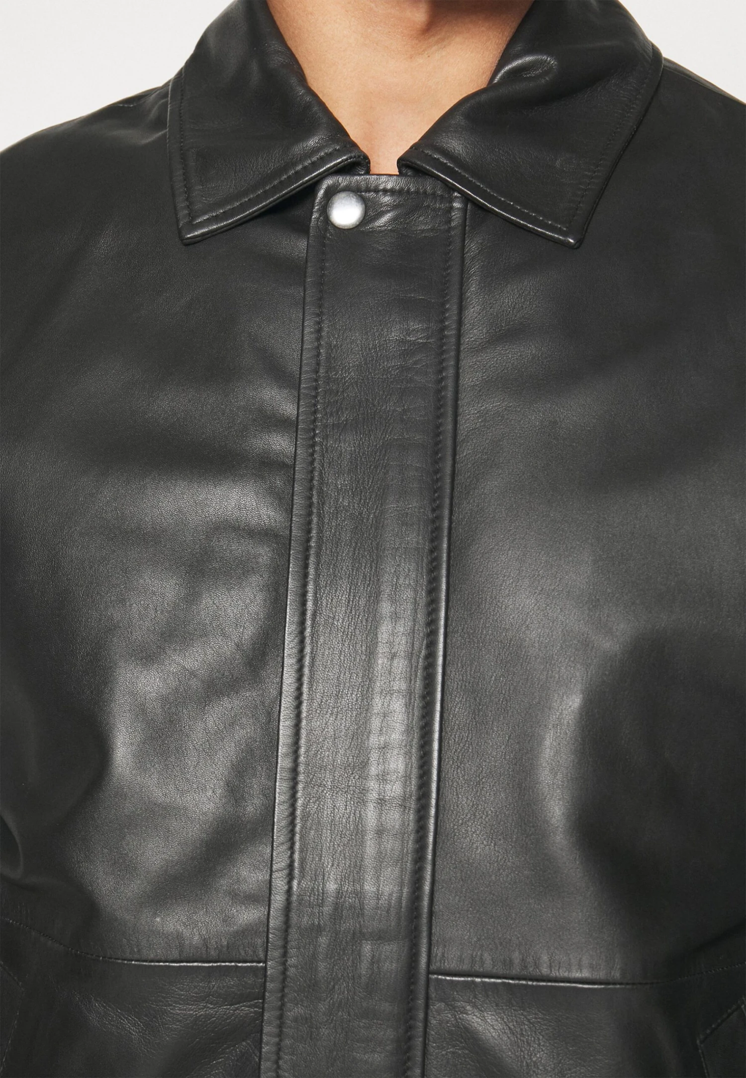 Oversized - Bomber Jacket - Black 8 Oversized - Bomber Jacket - Black - Image 8