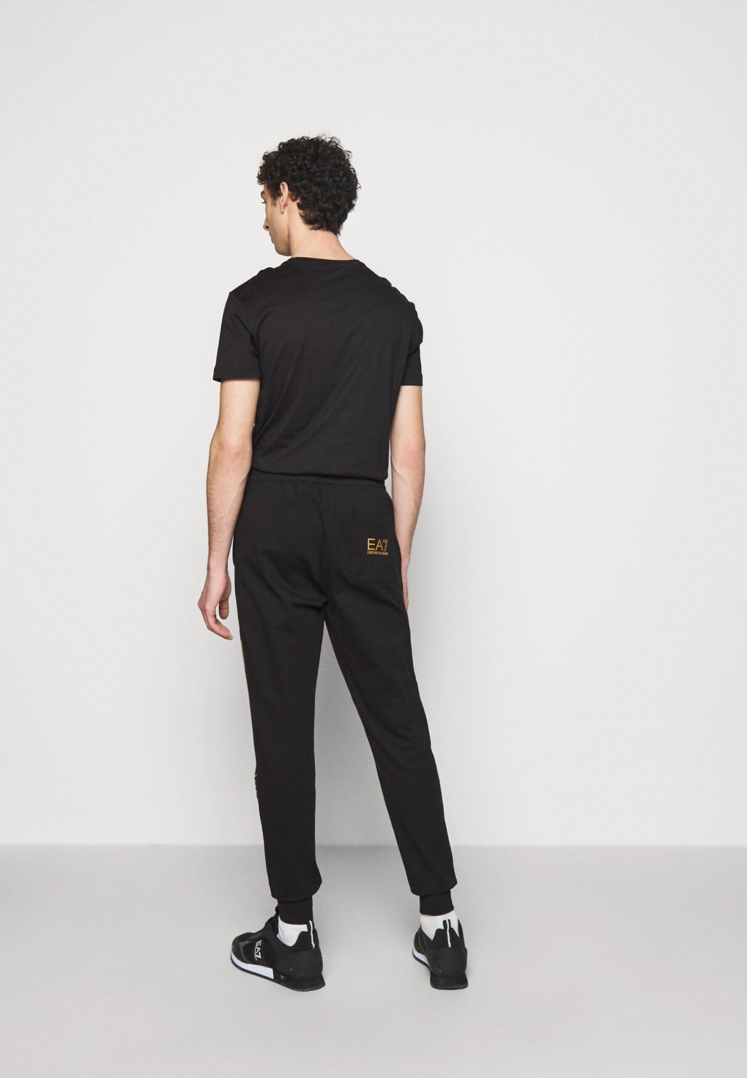 EA7 Emporio Armani Trouser - Tracksuit Bottoms - Black/Gold 3 EA7 Emporio Armani Trouser - Tracksuit Bottoms - Black/Gold - Image 3