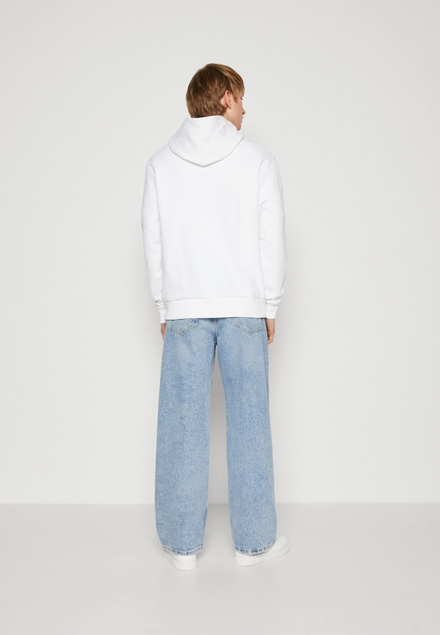 Calvin Klein New York Box Logo - Hoodie - Bright White 3 Calvin Klein New York Box Logo - Hoodie - Bright White - Image 3