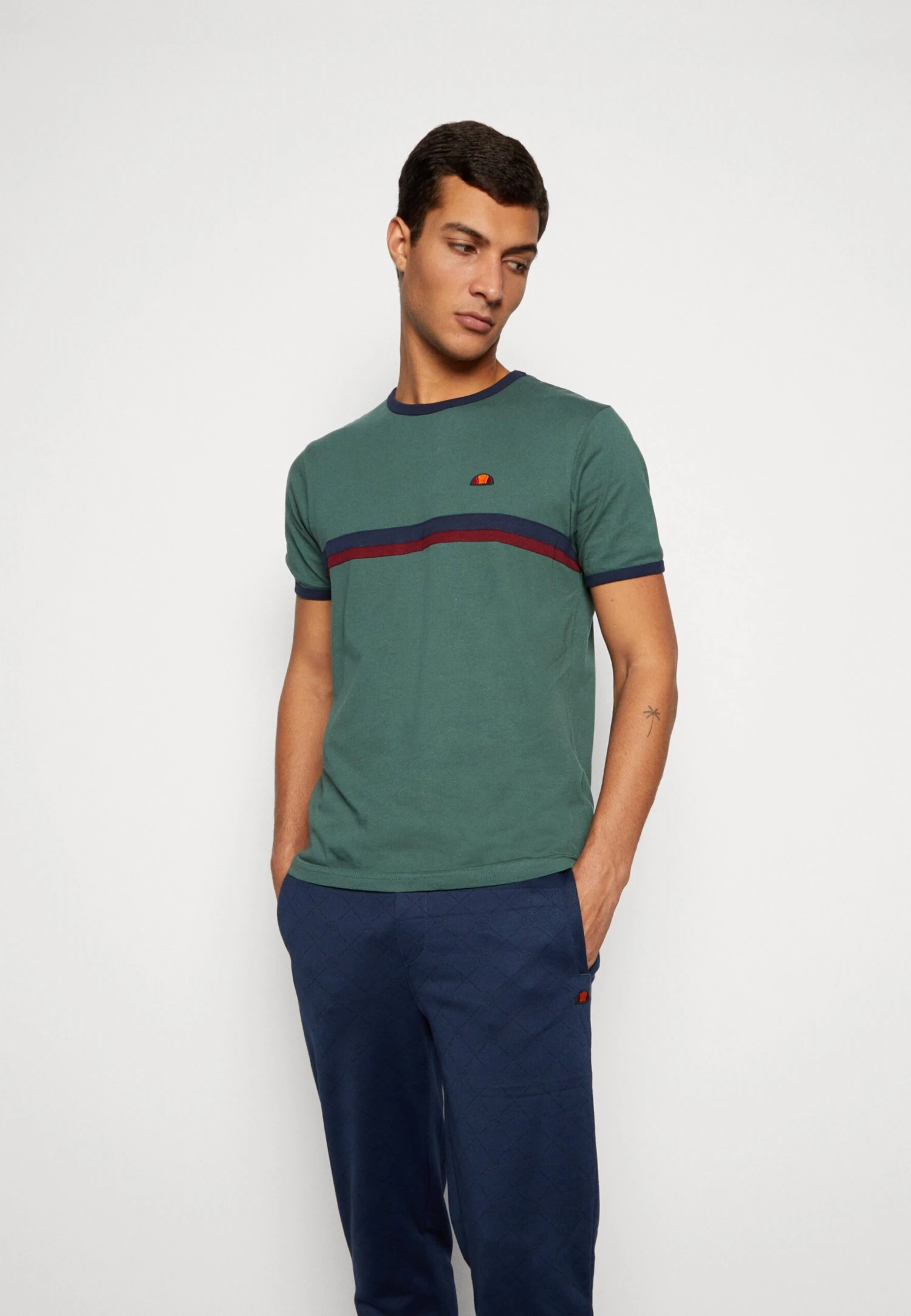 Ellesse Brava Track Pant - Tracksuit Bottoms - Navy 4 Ellesse Brava Track Pant - Tracksuit Bottoms - Navy - Image 4