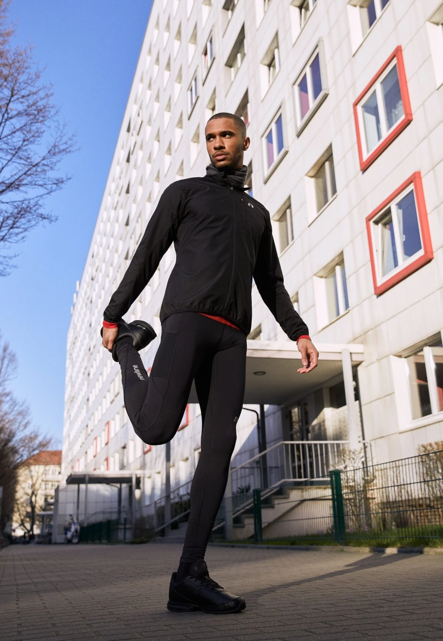 Newline Men Core Jacket - Running Jacket - Black 2 Newline Men Core Jacket - Running Jacket - Black - Image 2